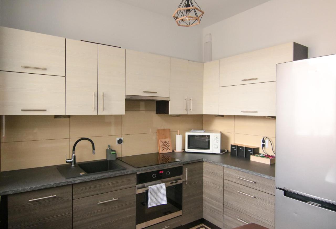 Dmk Green Apartment Near Warsaw-Modlin Airport Nowy Dwór Mazowiecki Exterior photo
